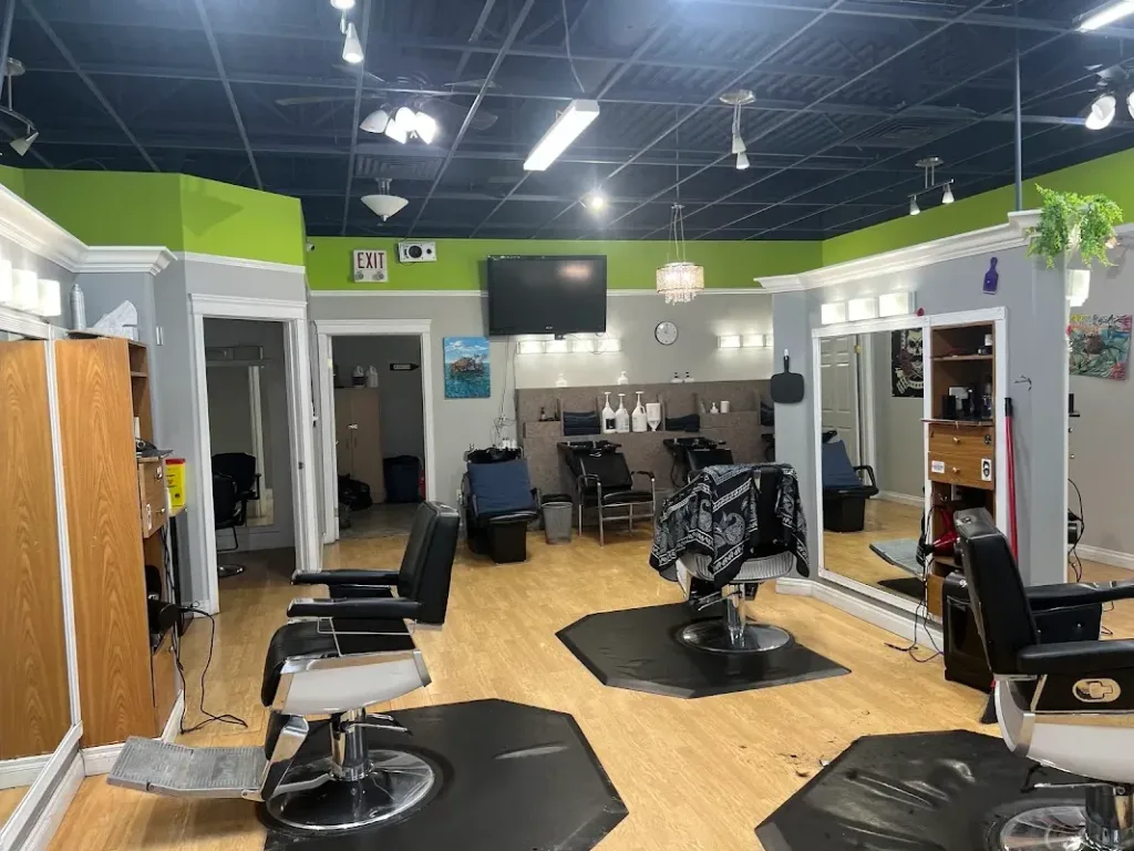Hollywood Barbershop — Barber shop in Saskatoon